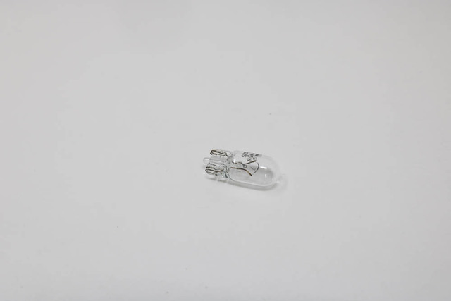 ヴェル　泡 600 12本 90084-81002 - Bulb 1997-2023 Toyota | Longo Toyota Parts