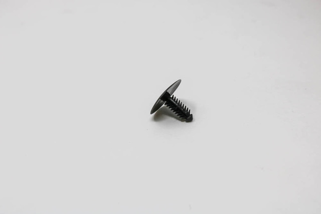 墨 Amazon.com: Swordfish 61295 Wheelhouse Liner Clip for Toyota