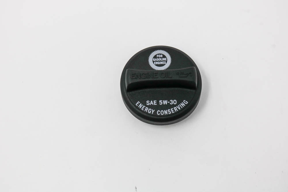 1218046031 - Engine: Engine Oil Filler Cap for Toyota: Avalon, Camry, Highlander, Sienna, Solara, Supra Image