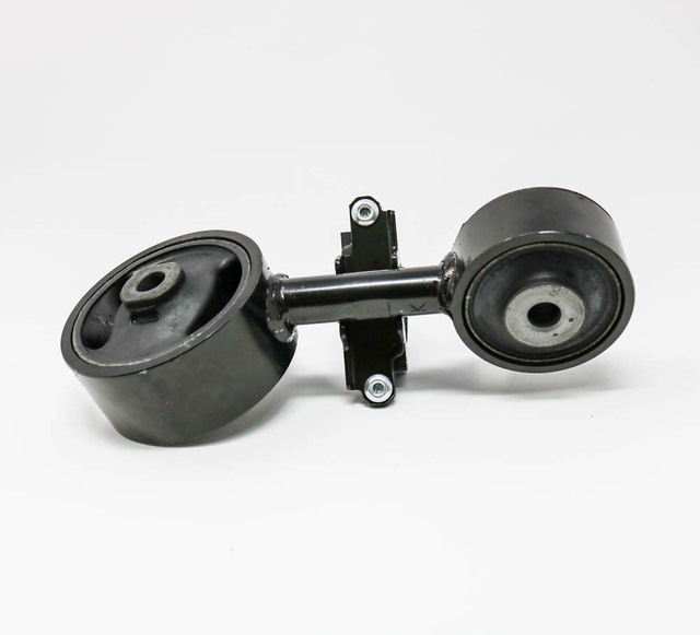 Ｓ2 12363-28061 - Engine Torque Strut 2002-2006 Toyota Camry