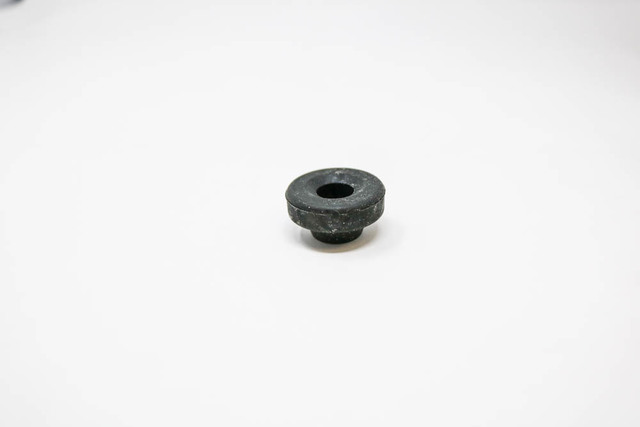 90480-18180 - PCV Valve Grommet 1985-1995 Toyota | Longo Toyota Parts