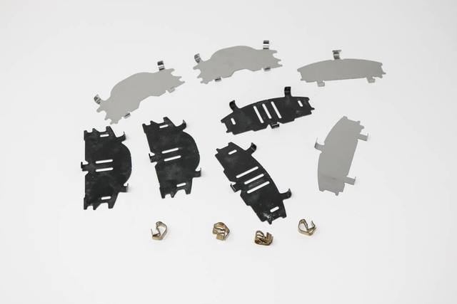 トミページ 04945-47020 - Disc Brake Pad Shim Kit 2010-2019 Toyota