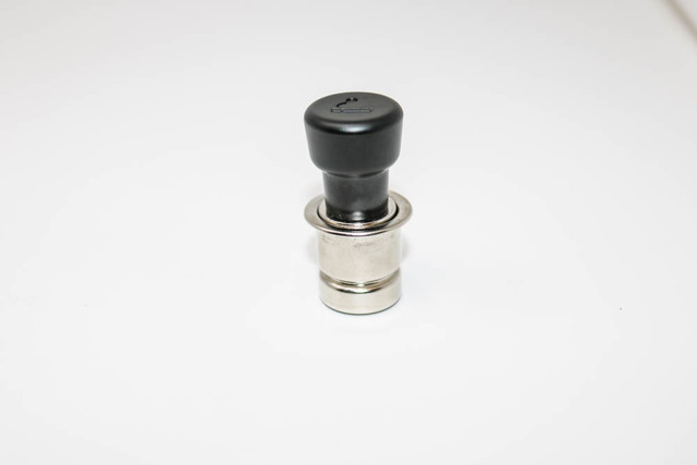 85520-17020 - Element 1995-1997 Toyota Land Cruiser | Longo Toyota