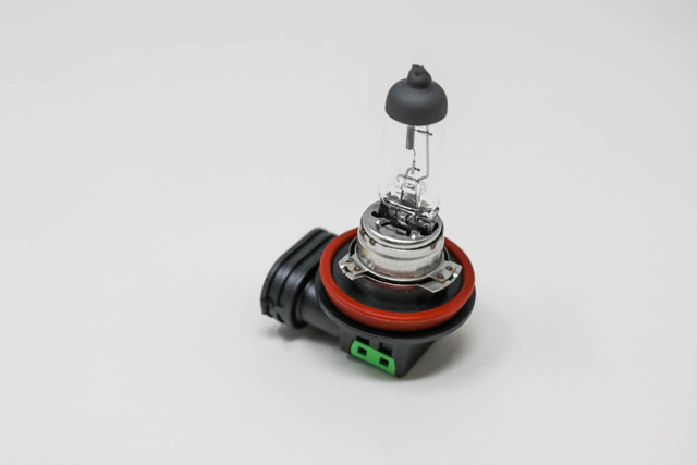 90981-AD008 - Headlight Bulb 2008-2020 Toyota | Longo Toyota