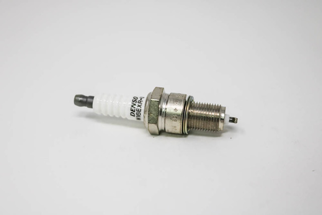 ポケトーク Car Engine Spark Plug OEM 90919-Yzzad Spark Plug Platinum