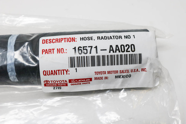 16571-AA020 - Radiator Coolant Hose 2004-2005 Toyota Sienna | Longo ...