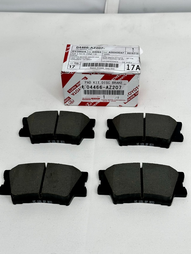 04466-AZ307 - Rear Brake Pad Longo Toyota Parts