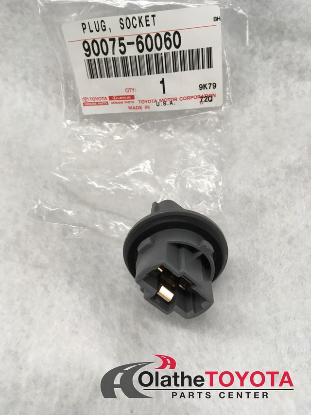 9007560060 - : Plug Assembly; Socket for Toyota: 4Runner, Camry, Corolla, Highlander, Sequoia, Solara, Tacoma, Tundra, Venza Image