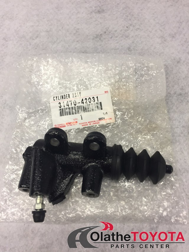 3147042031 - Clutch: Slave Cylinder for Scion: tC | Toyota: Camry, RAV4, Solara Image