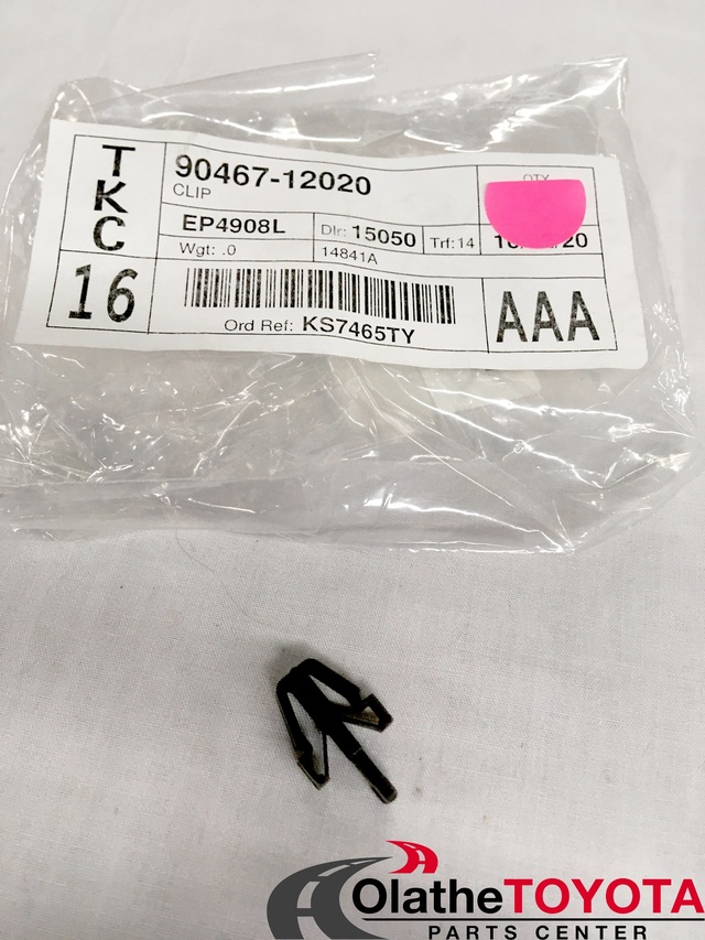 1988-1995 Toyota Grille Retainer Clip 90467-12020 | Toyota Parts