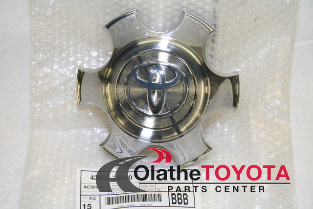 4260335810 - Suspension: Center Cap for Toyota: 4Runner Image