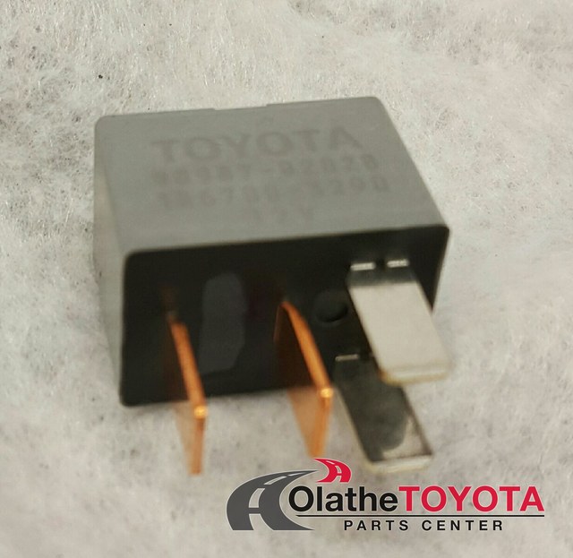 9098702028 - Electrical: Relay for Scion: tC | Toyota: Highlander, Land Cruiser, Matrix, Sienna, Tacoma Image