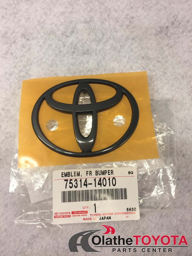 7531414010 - Body: Emblem for Toyota Image
