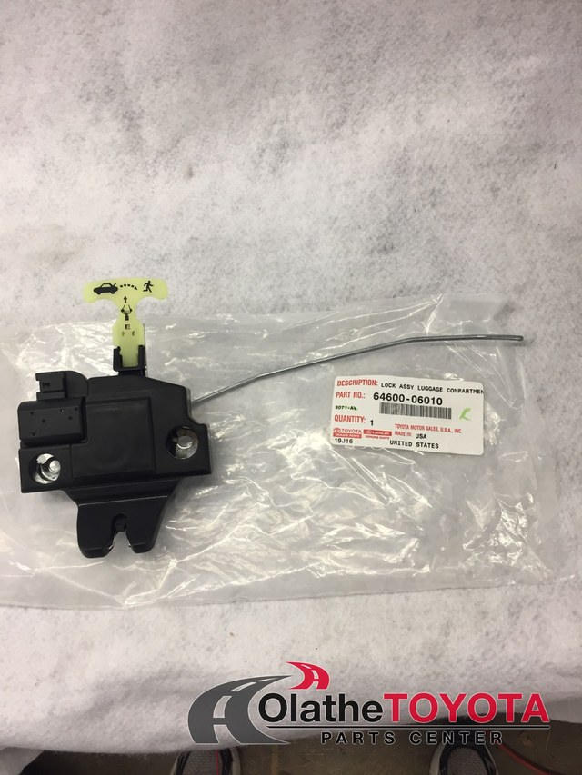 2007-2011 Toyota Camry Lock Assembly 6460006010 | Toyota Parts Center
