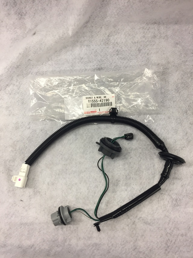 8155542190 - : Socket &amp; Wire for Toyota: RAV4 Image