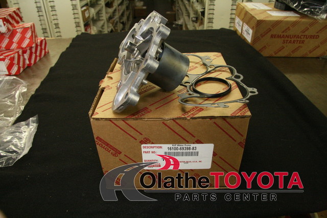 161006939883 - Cooling System: Water Pump for Toyota: 4Runner, T100, Tacoma, Tundra Image