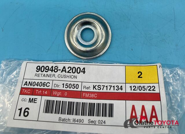 90948A2004 - : Retainer,  Cushion,  No. 2(For Front Stabilizer Bar) for Toyota Image