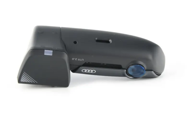 Audi Universal Traffic Recorder フロント&リア Audi Front and Rear Dash Cam — Audi Flagship Store