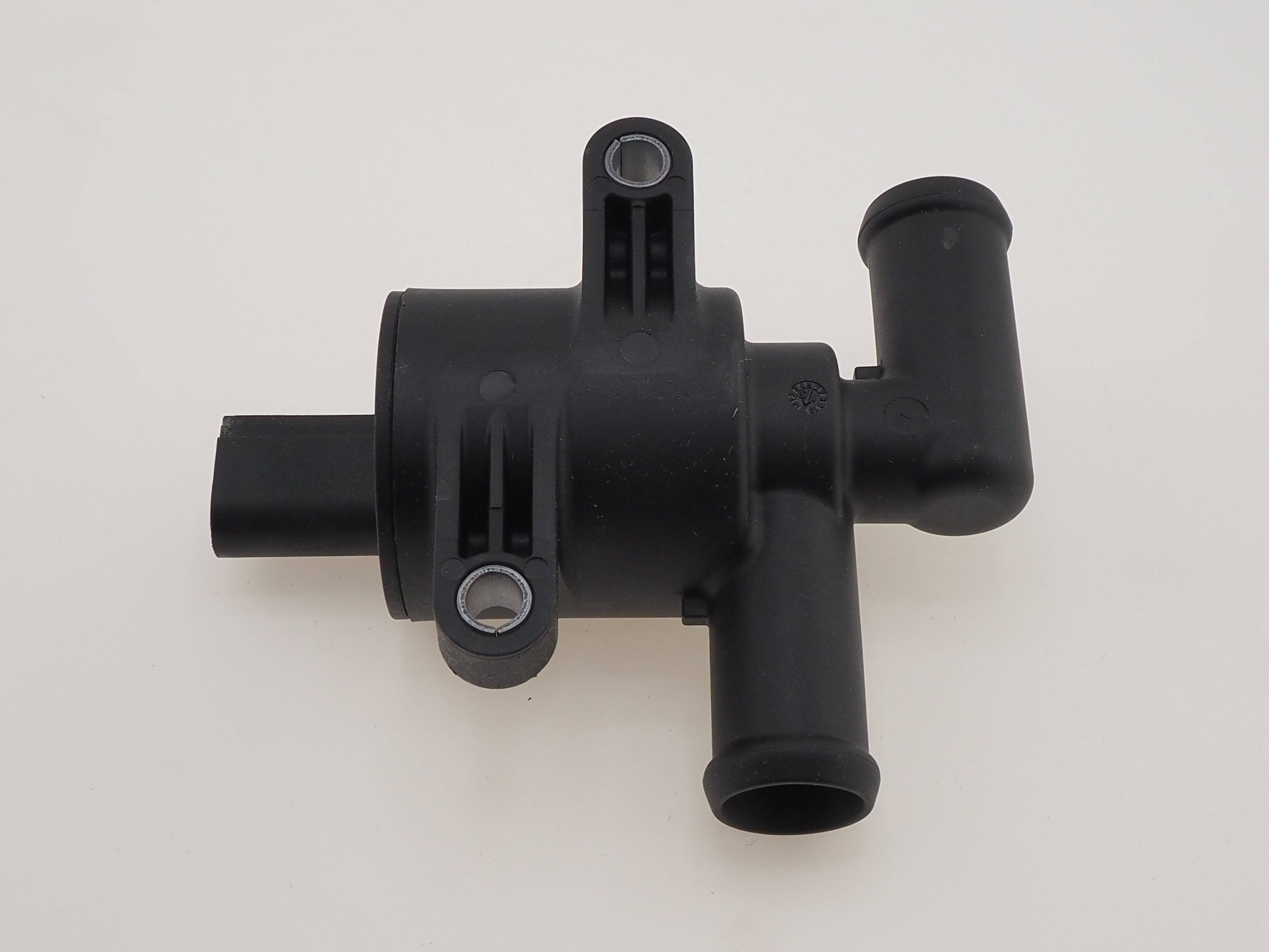 4H0121670A - : HVAC Heater Control Valve for Audi: A8 Quattro, Q7, RS Q8, RS3, S8, SQ7, SQ8, TT Quattro, TT RS Quattro, TTS Quattro Image