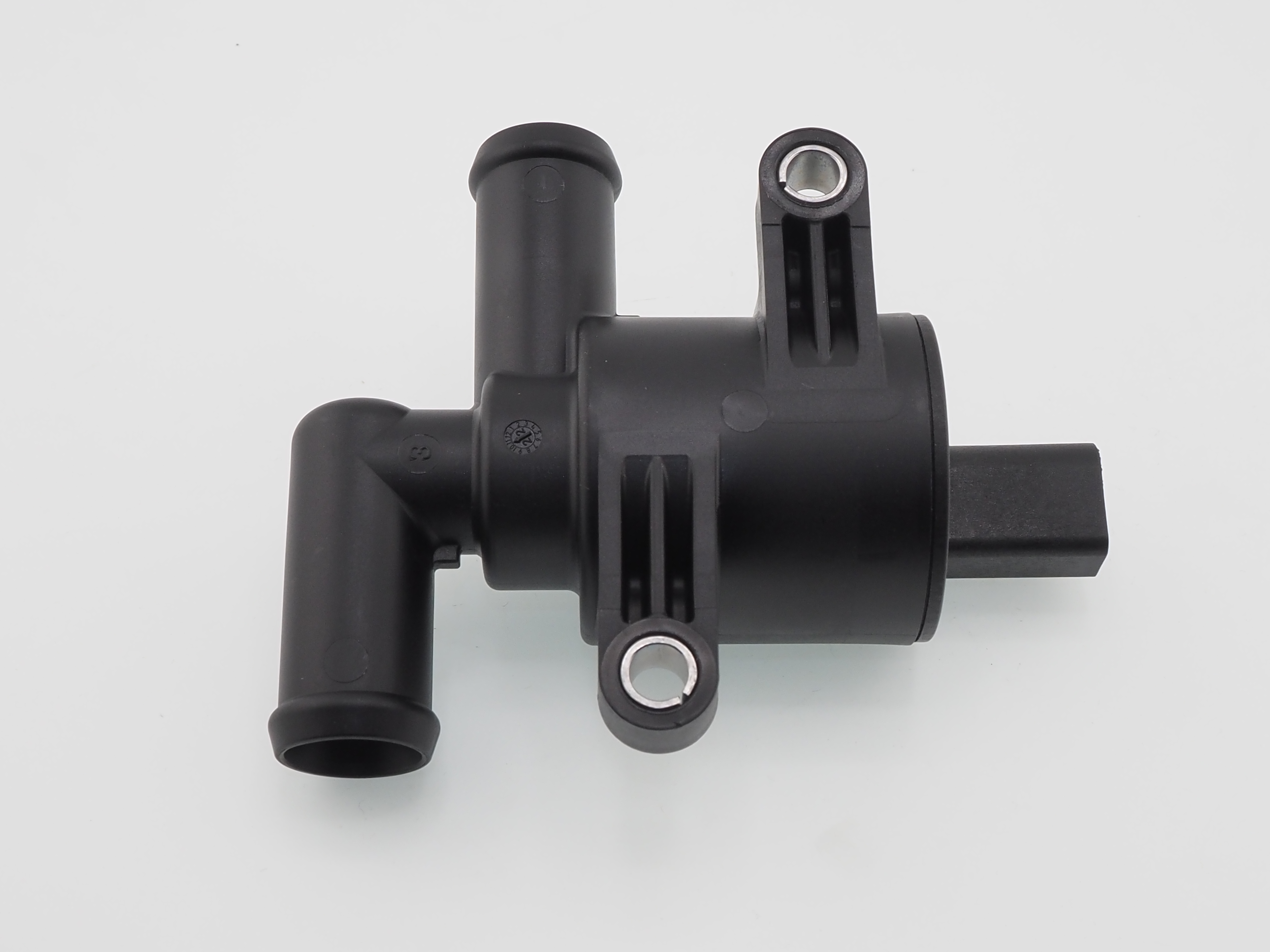 4H0121671D - : HVAC Heater Control Valve for Audi: A3, A3 Quattro, A4, A4 allroad, A4 Quattro, A5 Quattro, A5 Sportback, A6, A6 Quattro, A7 Quattro, A8 Quattro, allroad, Q3, Q3 Quattro, Q5, Q7, Q8, RS Q8, RS6 Avant, RS7, RS7 Sportback, S3, S6, S7, S8, SQ7, SQ8, TT Quattro, TTS Quattro Image