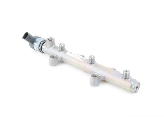 59130090BR - : Genuine Audi Fuel Distributor Rail - Q7 4L &amp; Touareg Right 059130090BR OEM for Audi Image
