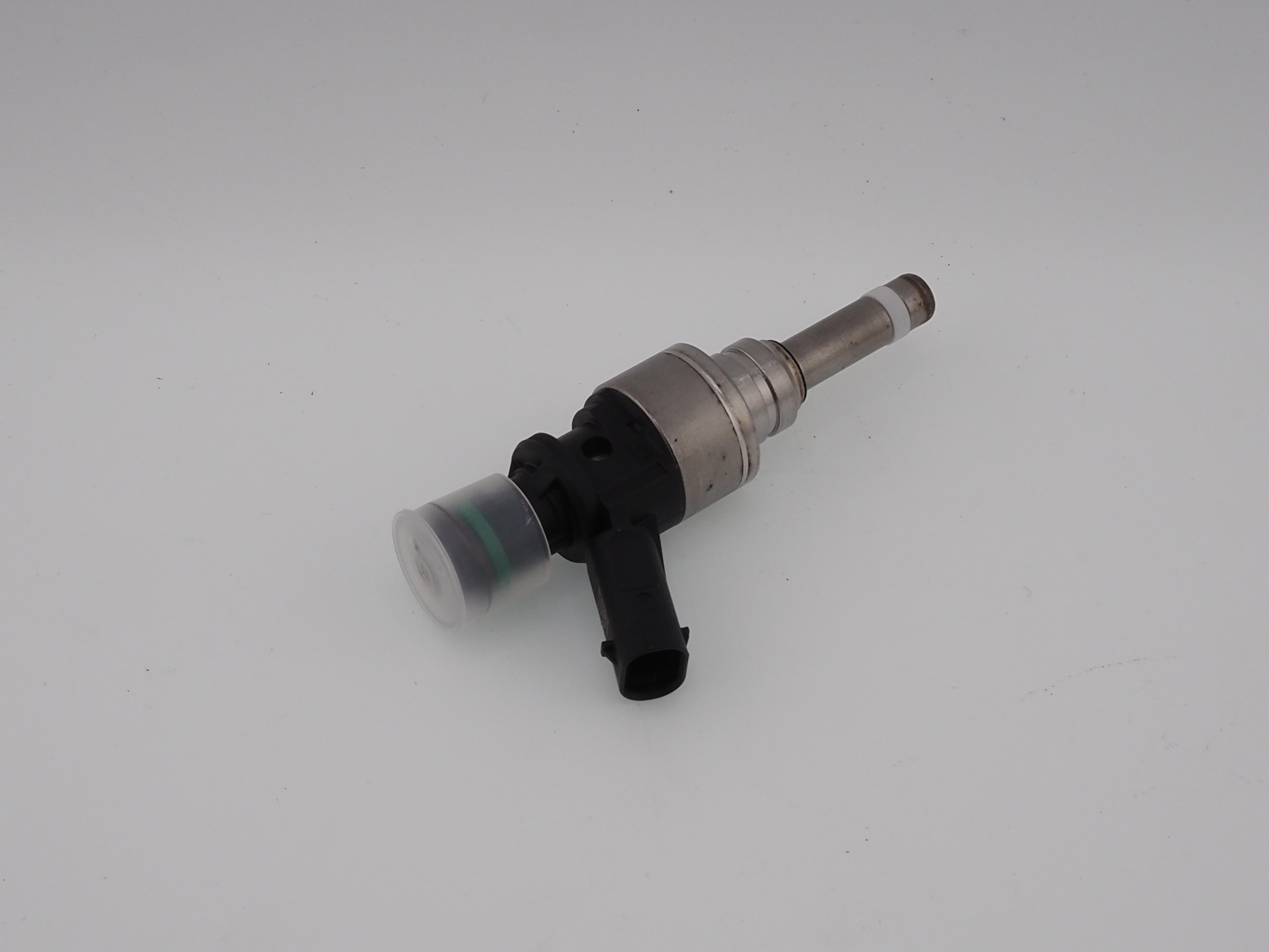 6E906036AL - : Injector for Audi: A4, A4 Quattro, A6 Quattro, A7 Quattro, A8 Quattro, Q5, Q7, S4, S5, SQ5 Image