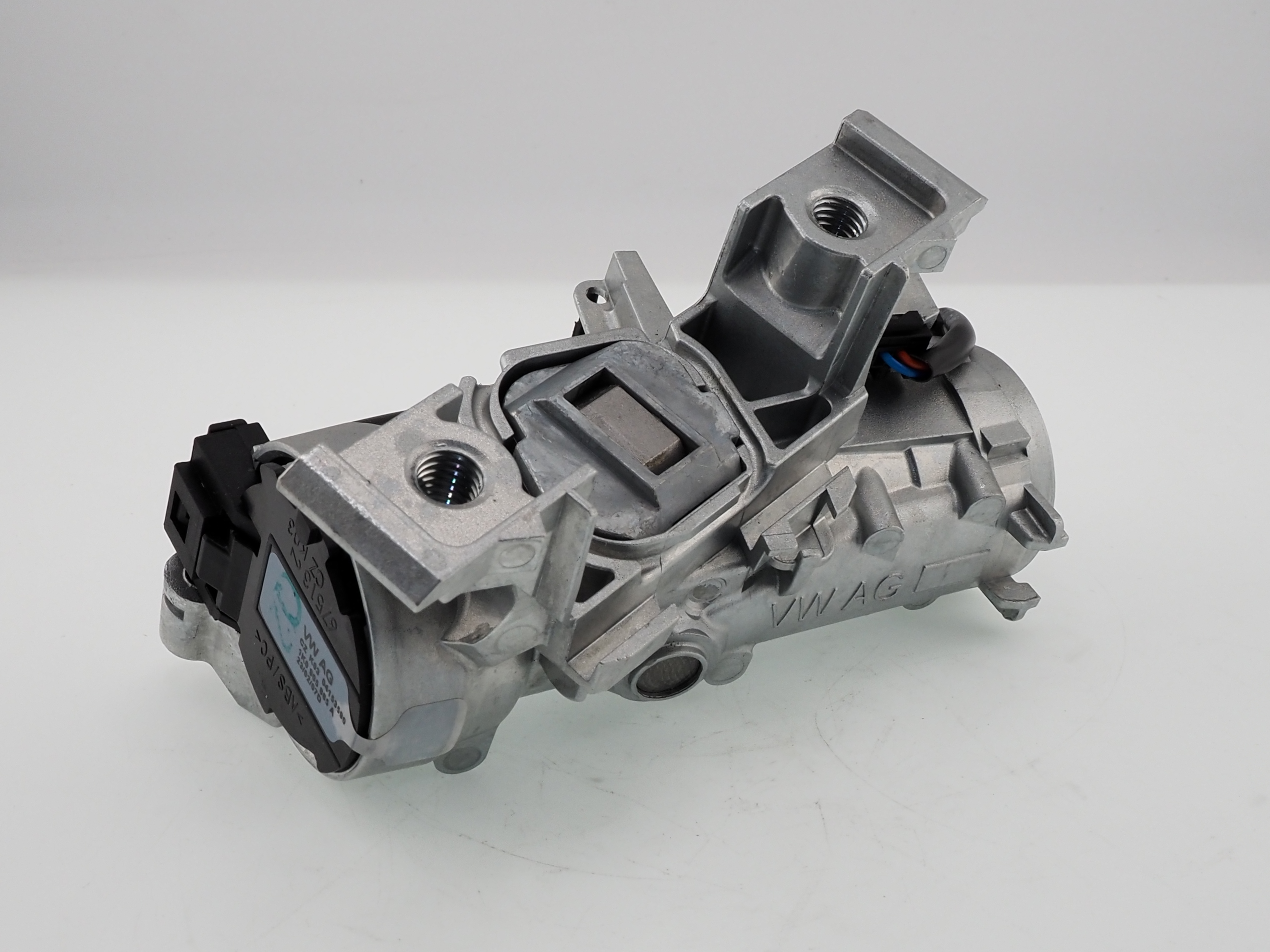 1K0905841 - : Steering Lock for Audi: A3, A3 Quattro, R8, TT, TT Quattro, TT RS Quattro, TTS Quattro Image