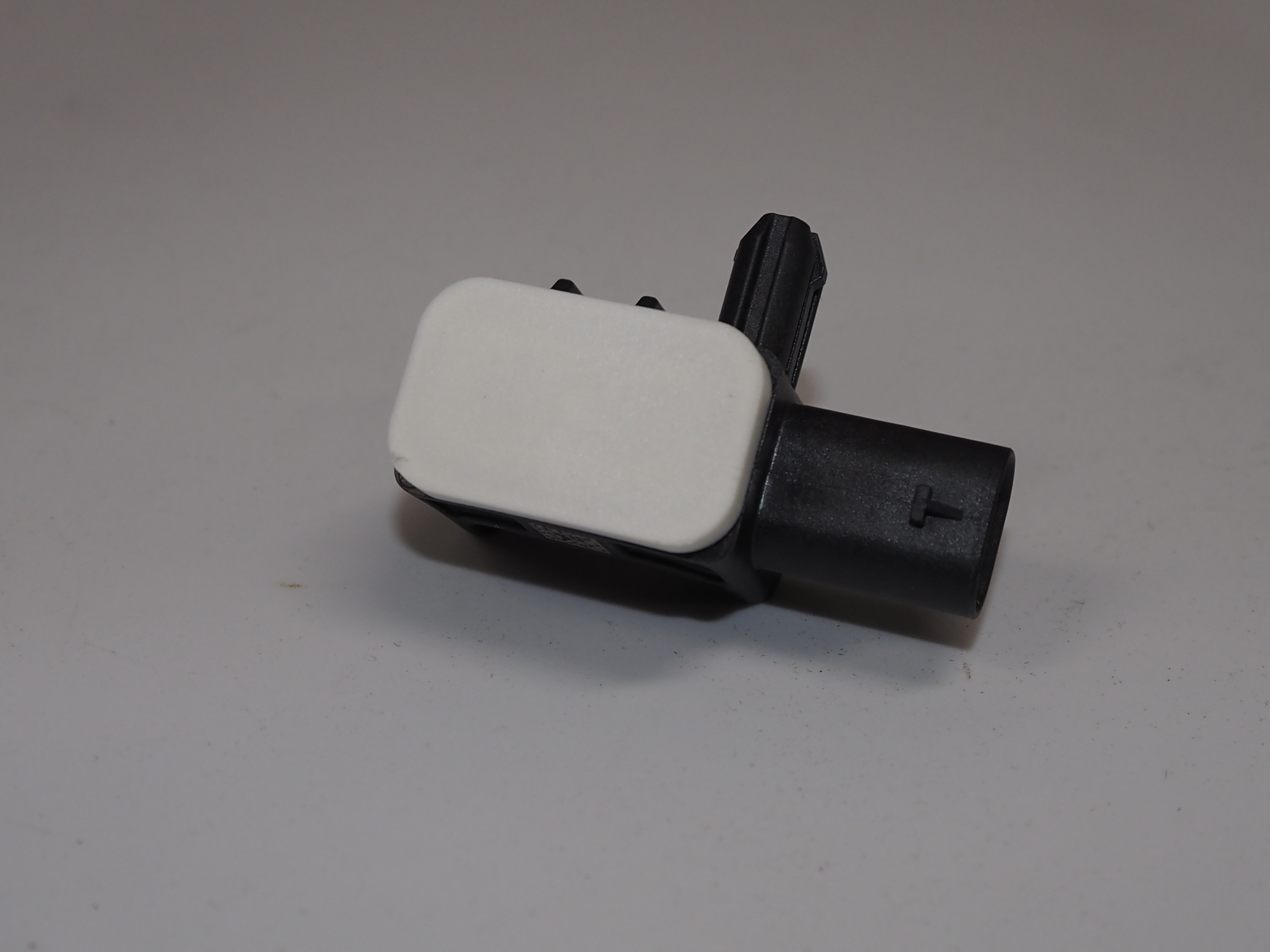 4H0959643 - : Side Impact Sens for Audi: A6, A6 Quattro, A7 Quattro, A8 Quattro, RS7, S6, S7, S8 Image