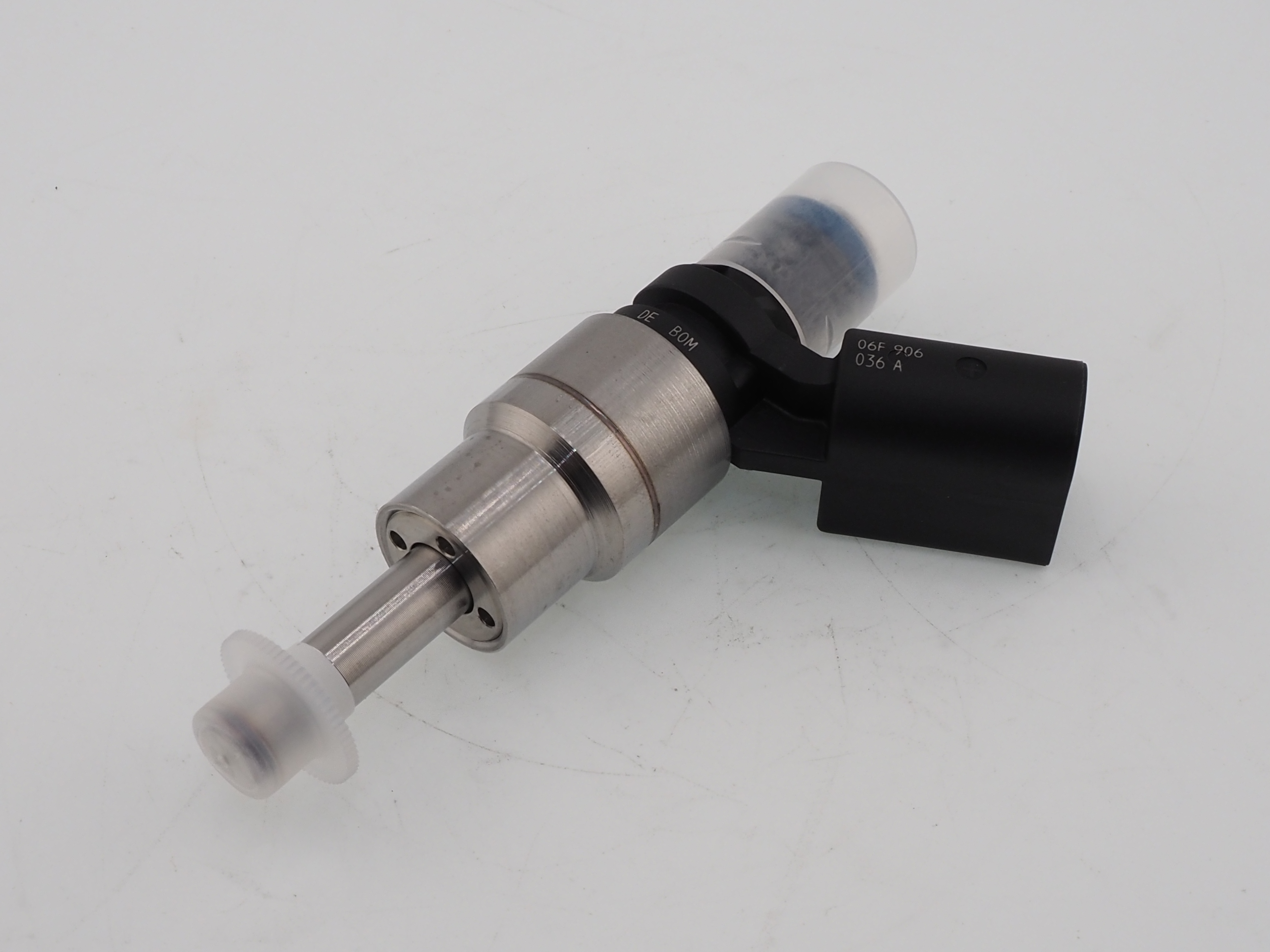 6F906036A - : Fuel Injector for Audi: A3, A4, A4 Quattro, TT, TT Quattro Image